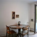 Swierkowa 26 Taniespanie Δωμάτια σε οικογενειακή κατοικία